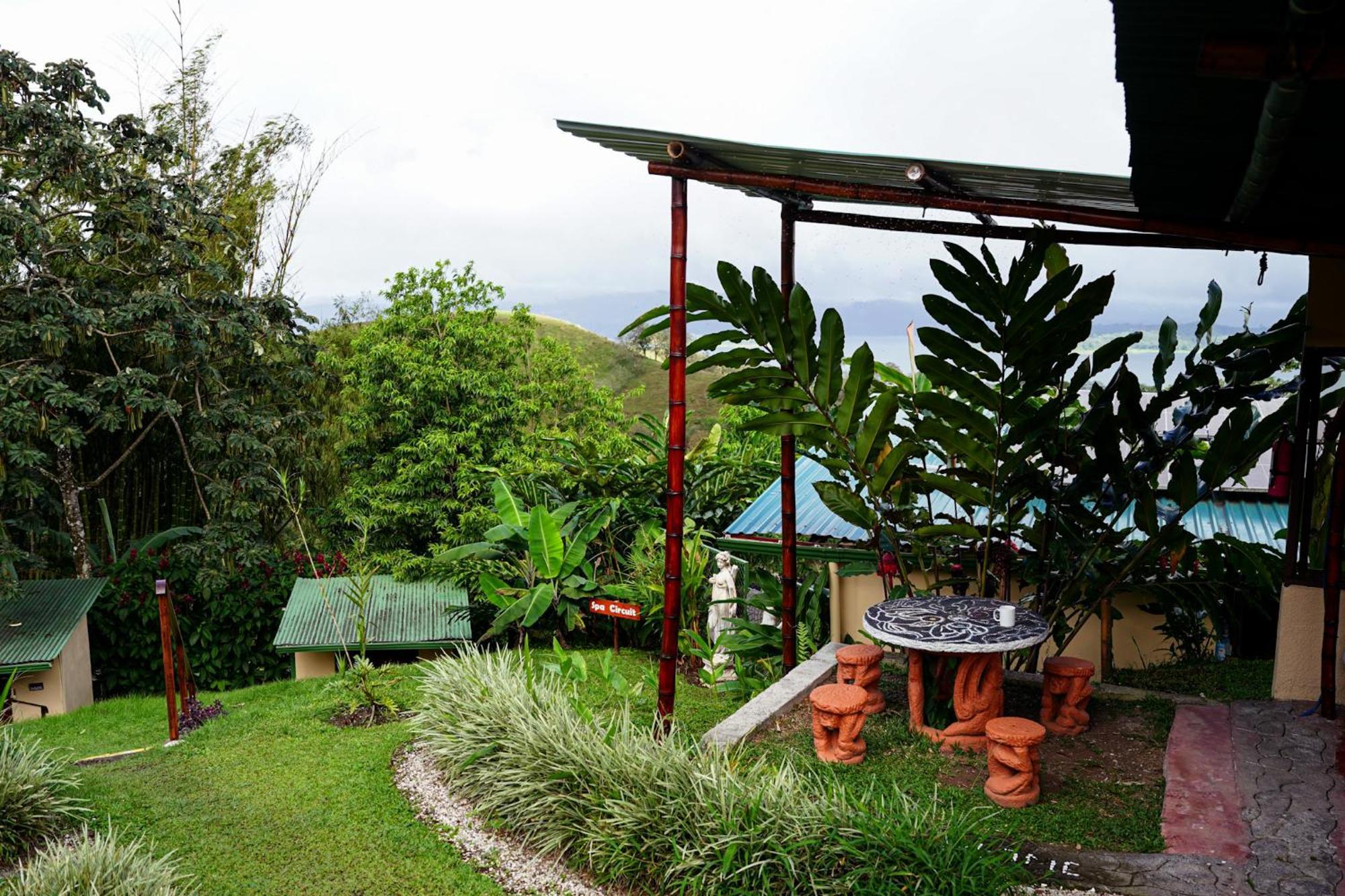 Essence Arenal Spa & Yoga El Castillo المظهر الخارجي الصورة